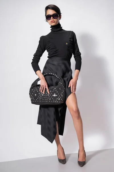 Look 3